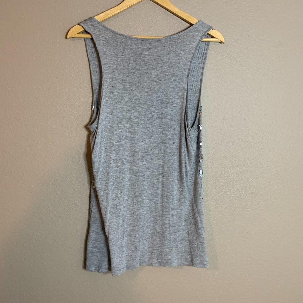 Love & Happiness Gray Sequin Tee Tank-Size L-Good Condition - Picture 3 of 4